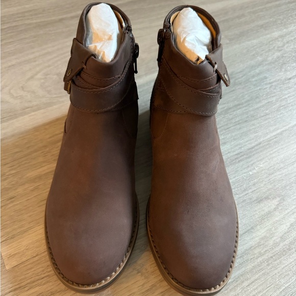 Dark Brown Leather Ankle Boot / Bootie - Picture 2 of 6